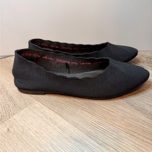 Skechers Cleo Style Ballet Flats
